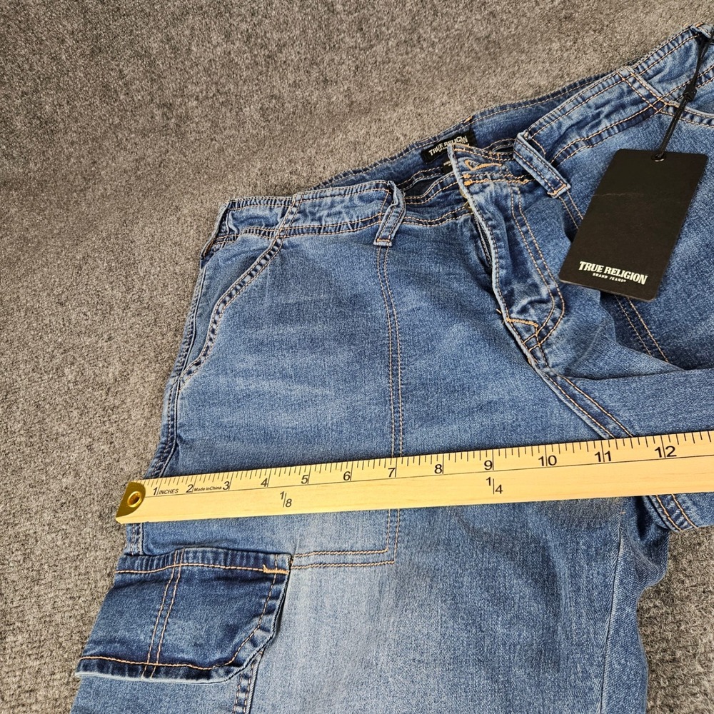 True Religion Denim Cargo SN Straight Jeans Medium Tide Wash 600325R4 Sz 29 NWT - Picture 6 of 14